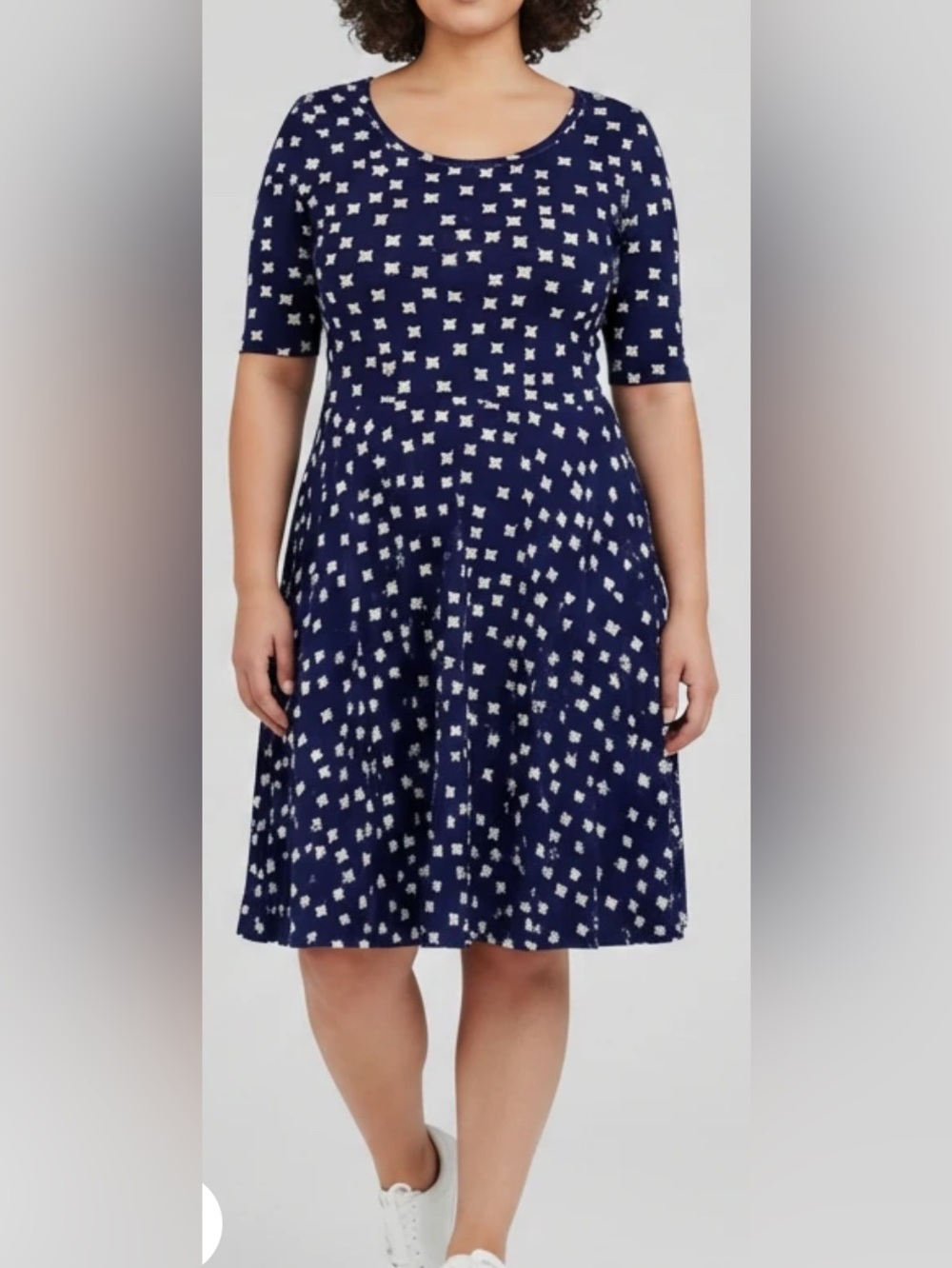 LuLaRoe Nicole Dress Fit & Flare Elbow Sleeves Crew Neck Soft And Stretchy